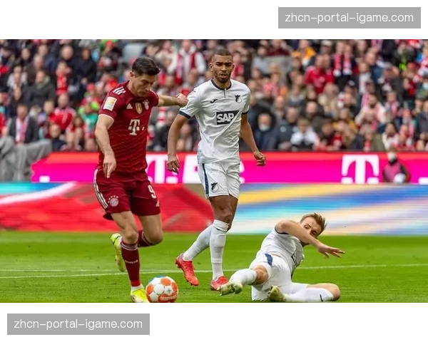 奥格斯堡保级压力大，霍芬海姆高位压迫体系成熟